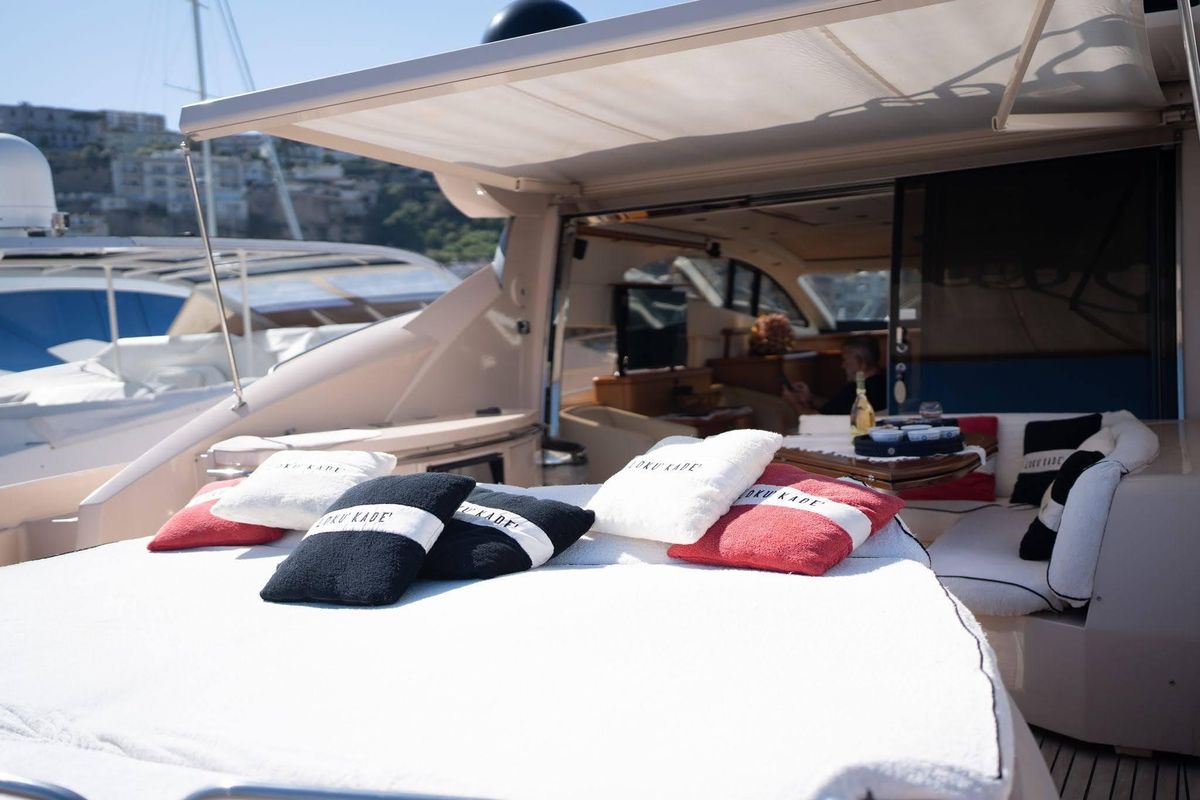 2007 Sunseeker 73 