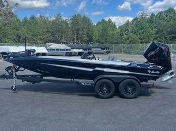 Bass Cat Pantera Classic