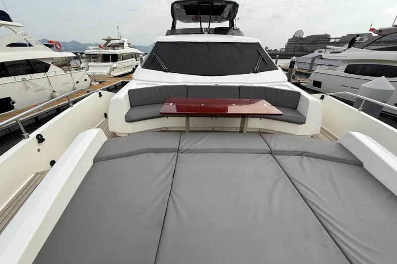 Ferretti 850 Yacht Photos Pics Luxurious 2017 Ferretti Yachts 850 with spacious deck and elegant seating area.