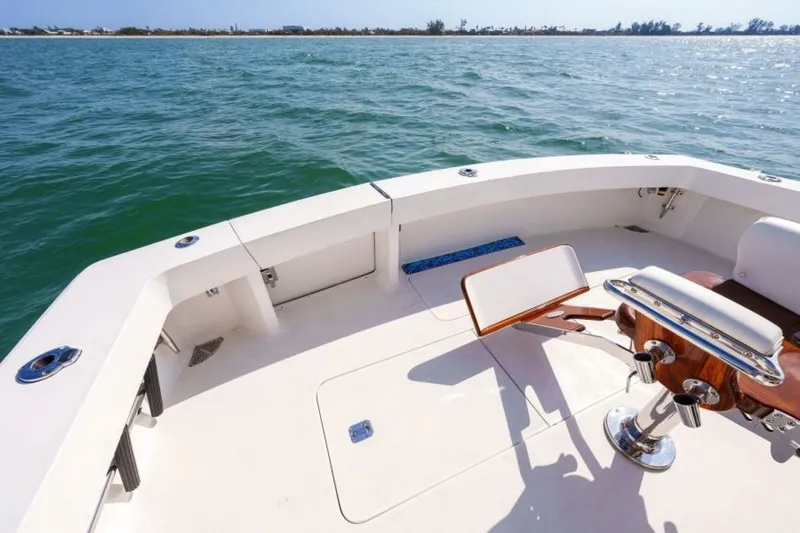 Pura Vida Yacht Photos Pics 2000 Viking 50 Convertible