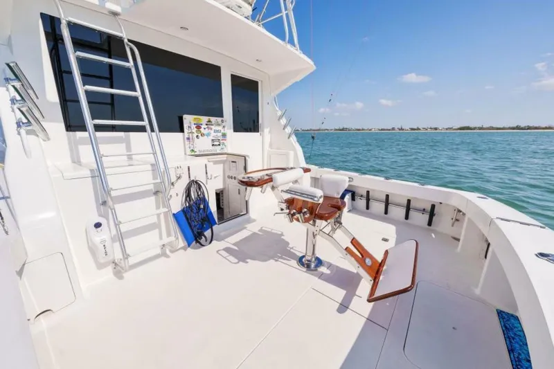 Pura Vida Yacht Photos Pics 2000 Viking 50 Convertible