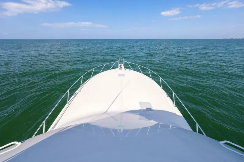 Pura Vida Yacht Photos Pics 2000 Viking 50 Convertible