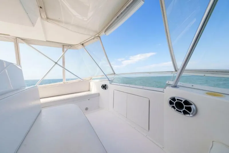 Pura Vida Yacht Photos Pics 2000 Viking 50 Convertible