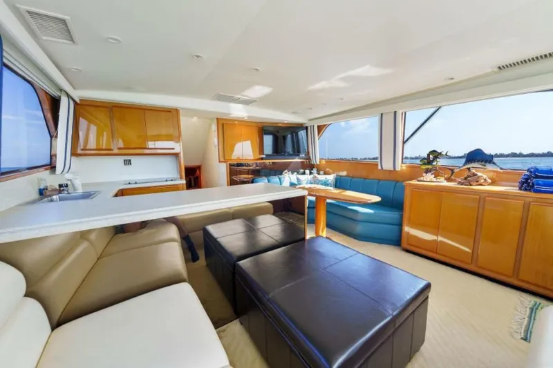 Pura Vida Yacht Photos Pics 2000 Viking 50 Convertible