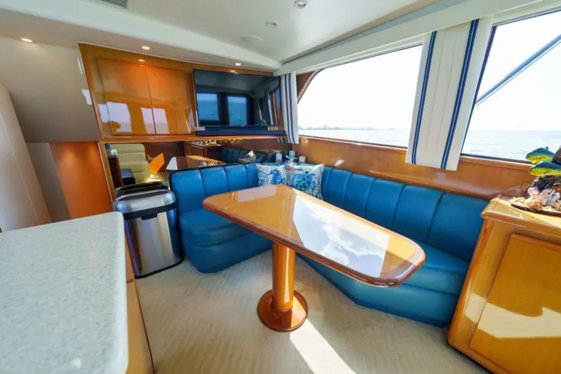 Pura Vida Yacht Photos Pics 2000 Viking 50 Convertible