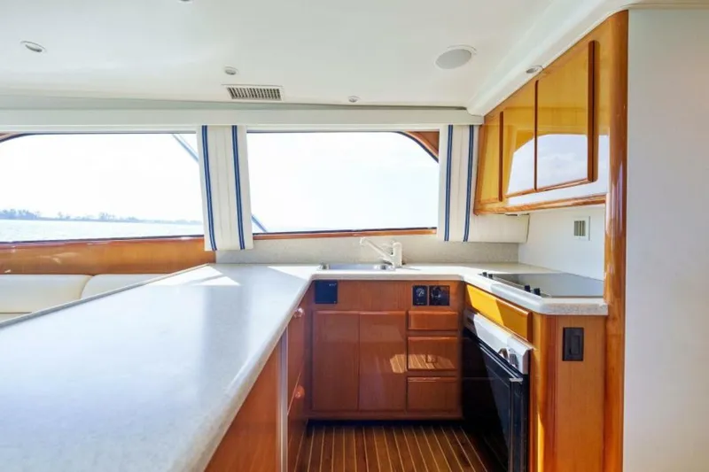 Pura Vida Yacht Photos Pics 2000 Viking 50 Convertible