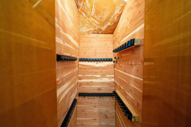 Pura Vida Yacht Photos Pics 2000 Viking 50 Convertible