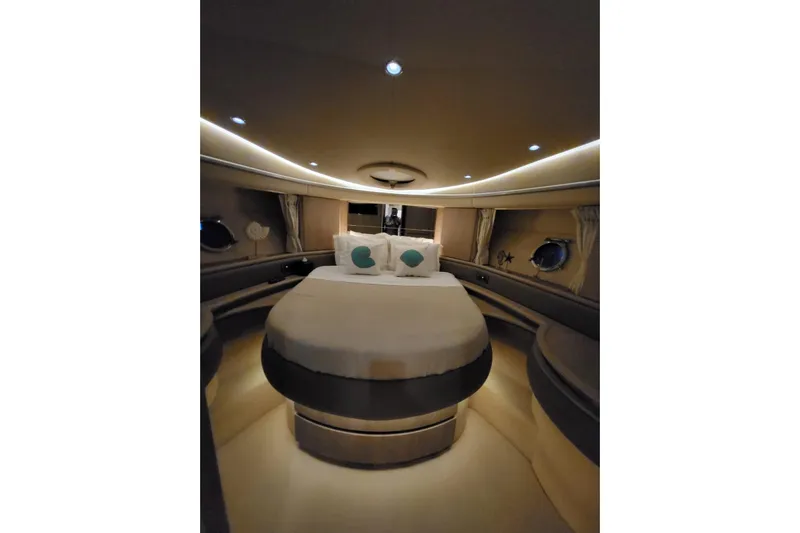 11:11 Yacht Photos Pics Luxurious interior of 2006 Azimut Fly 50 yacht with elegant bedroom design.