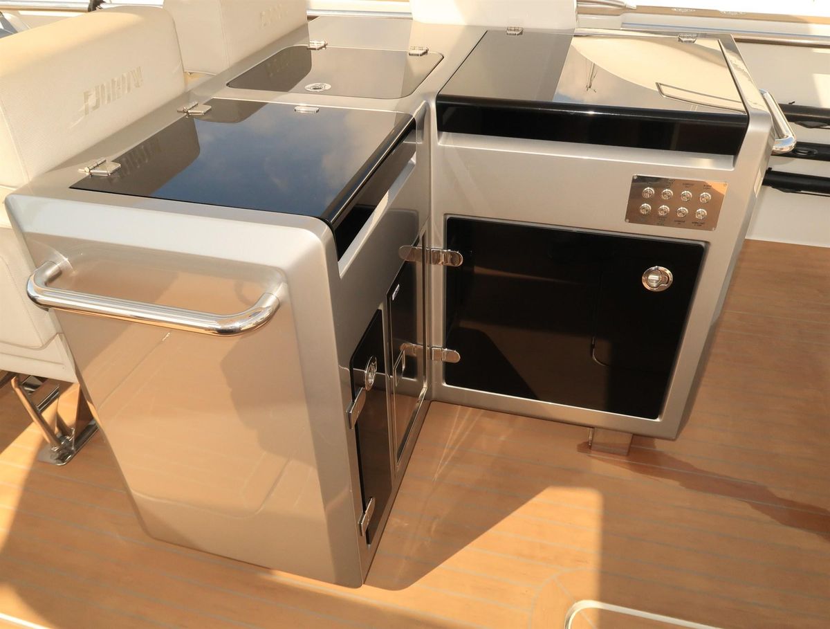 2018 Fjord 46 