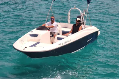 2022 Astilleros BAYLINER
