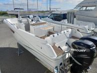 2013 Jeanneau Cap Camarat 8.5 CC