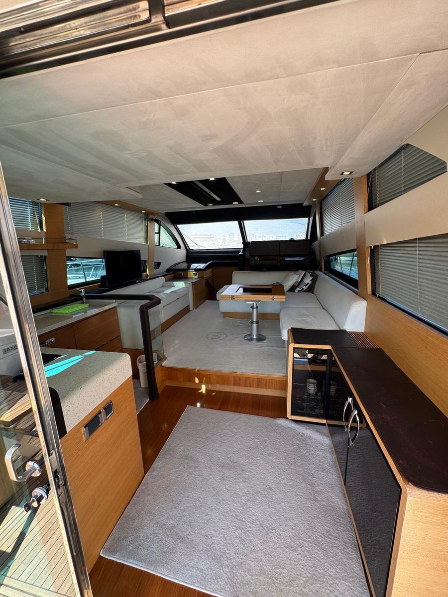 2013 Fairline 50 