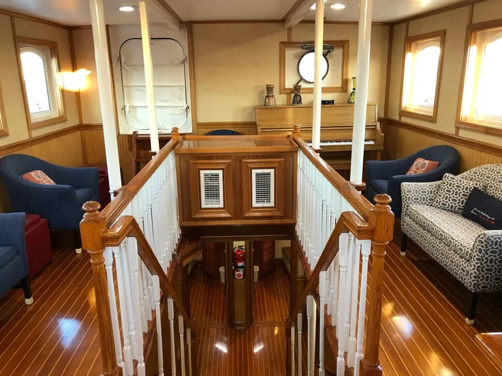 Mystic Yacht Photos Pics 