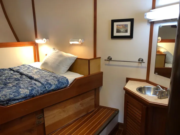 Mystic Yacht Photos Pics 