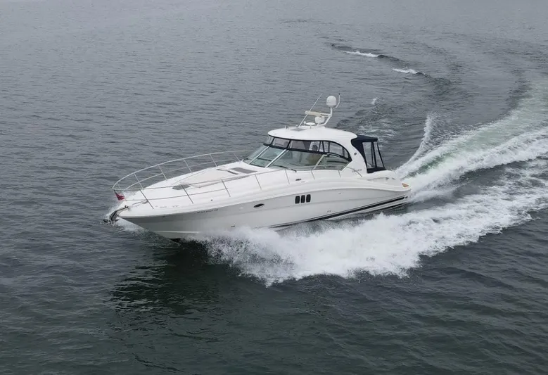  Yacht Photos Pics 2006 SEA RAY 44 SUNDANCER - Image 4