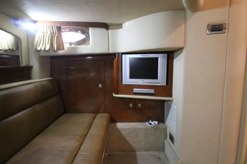  Yacht Photos Pics 2006 SEA RAY 44 SUNDANCER - Image 35