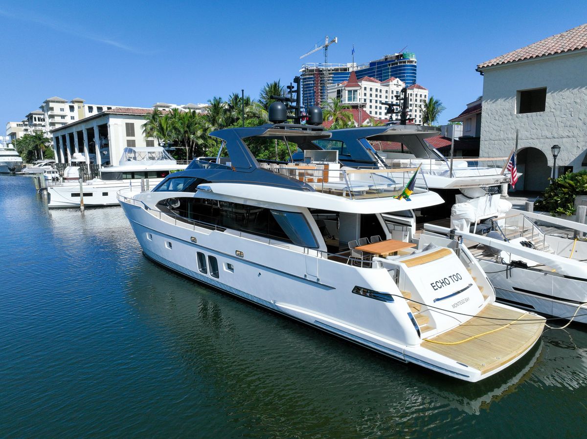 2022 Sanlorenzo 78 