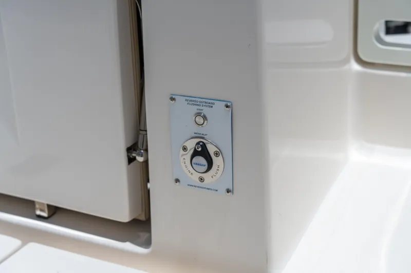 100 Percent Yacht Photos Pics 