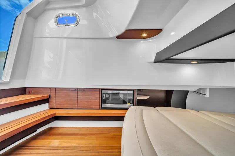 100 Percent Yacht Photos Pics 