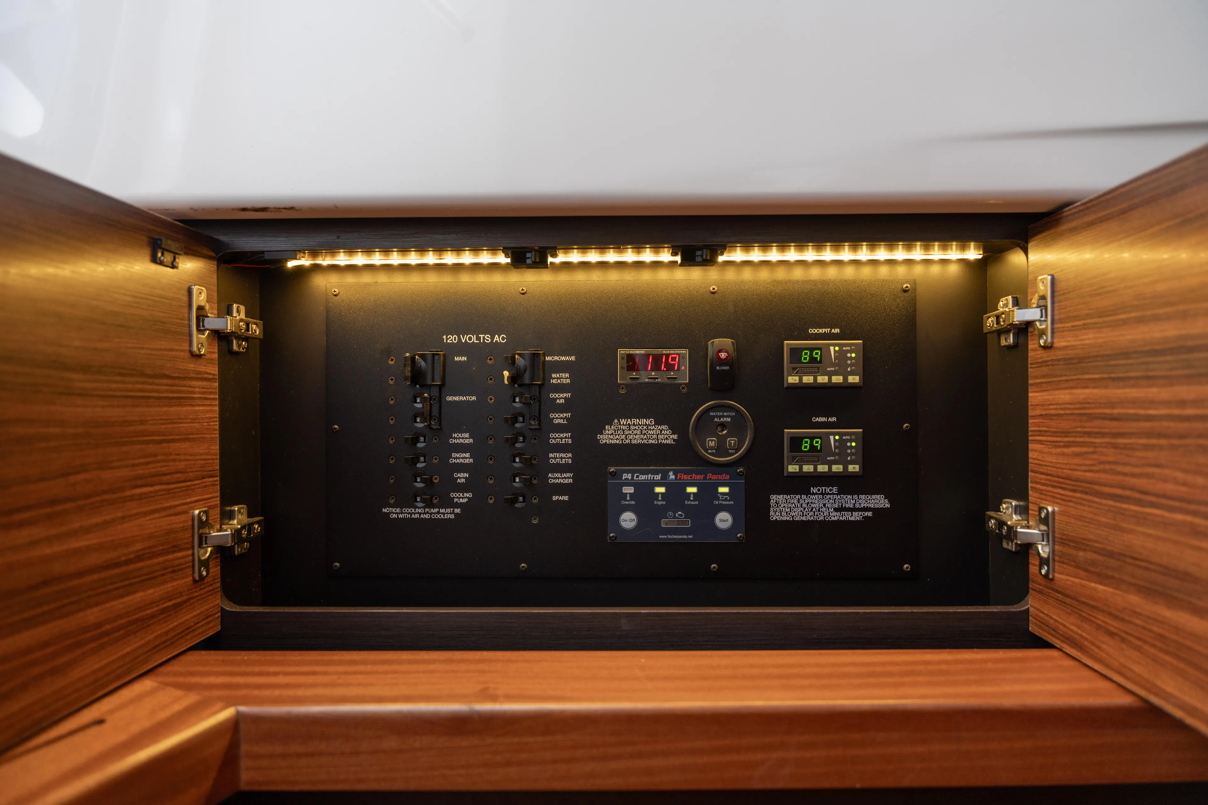 100 Percent Yacht Photos Pics 