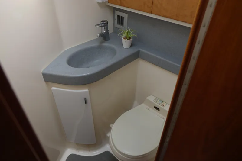 Western Belle Yacht Photos Pics 