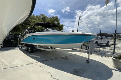 Sea Ray SPX 230 OB