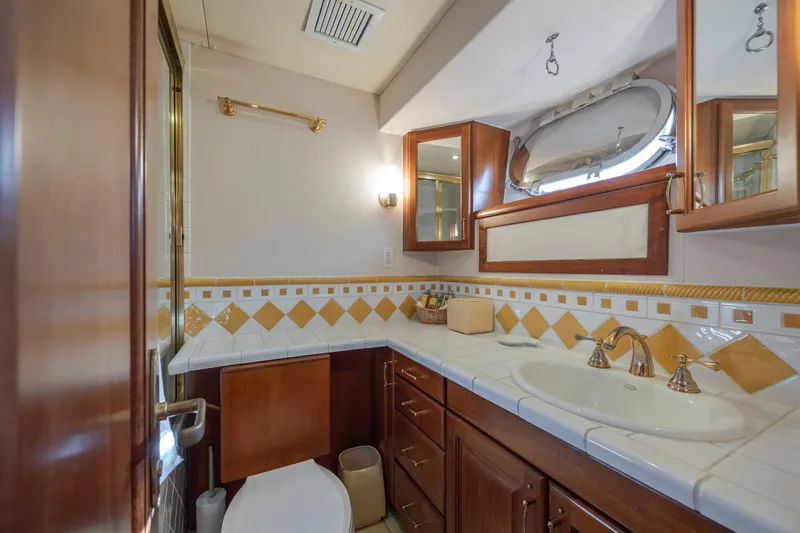 Ocean Pearl Yacht Photos Pics 