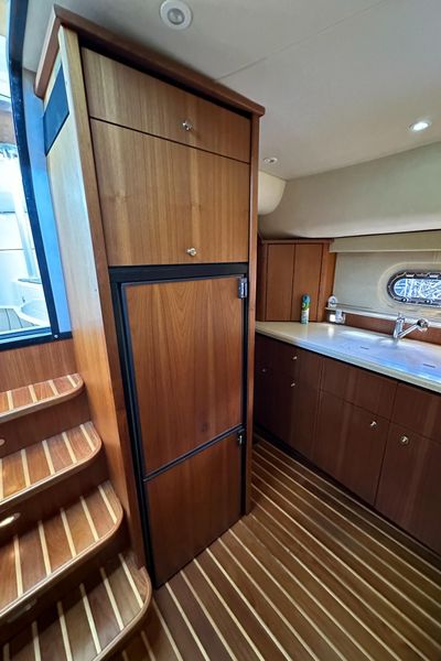 2008 Tiara Yachts 4300 Sovran