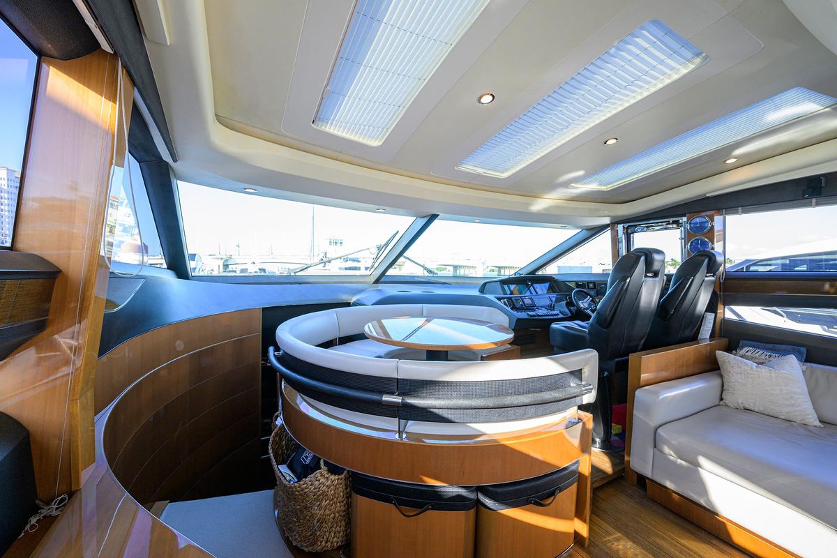 2013 Princess 72 