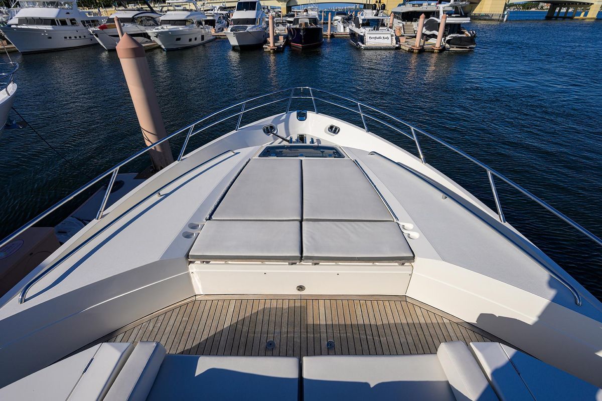 2013 Princess 72 