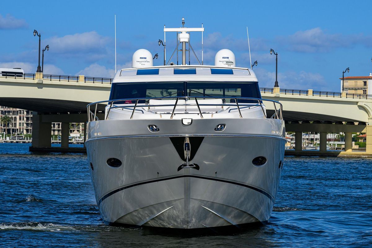 2013 Princess 72 