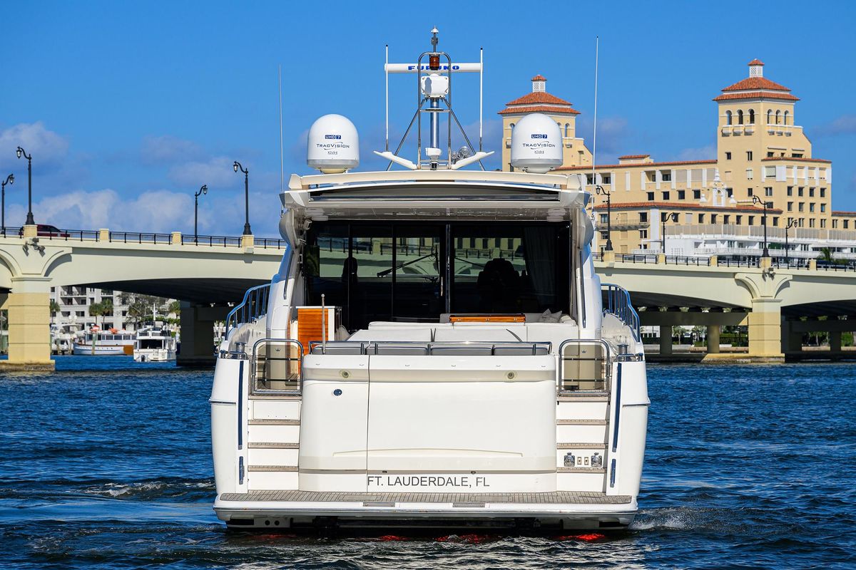 2013 Princess 72 