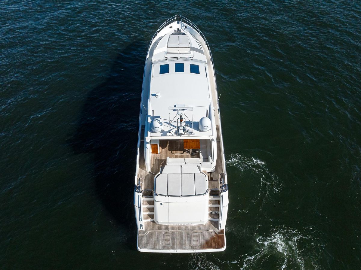 2013 Princess 72 