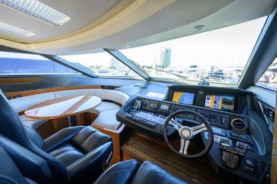 Yacht