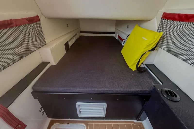  Yacht Photos Pics 2021 Nortech - Cabin