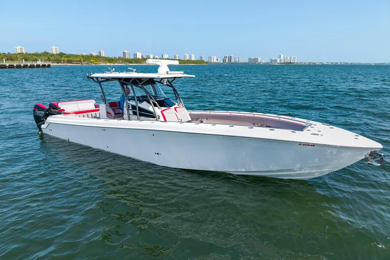  Yacht Photos Pics 2021 Nortech - Exterior profile on the water