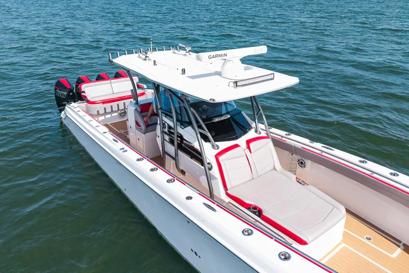  Yacht Photos Pics 2021 Nortech - Exterior profile on the water