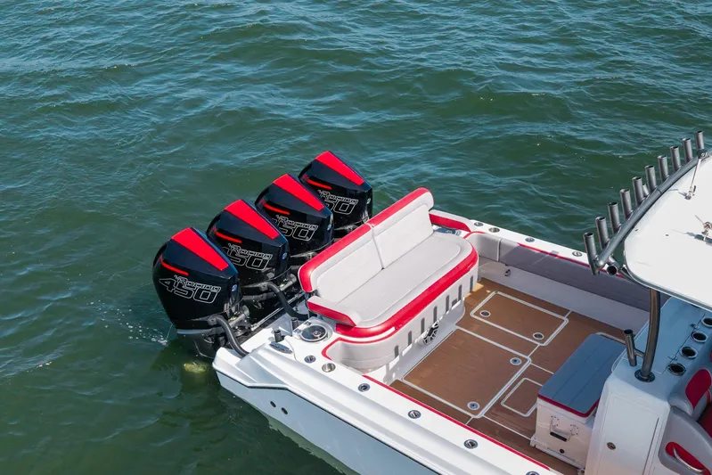  Yacht Photos Pics 2021 Nortech - Exterior profile on the water