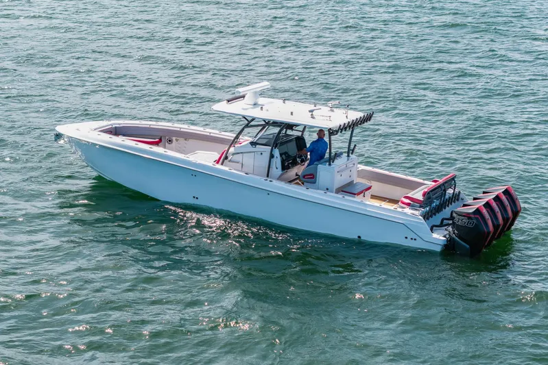  Yacht Photos Pics 2021 Nortech - Exterior profile on the water