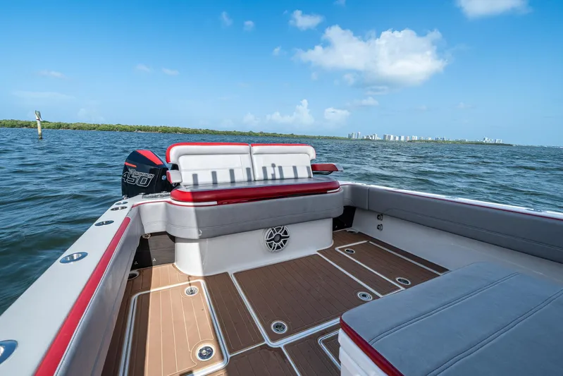  Yacht Photos Pics 2021 Nortech - Aft