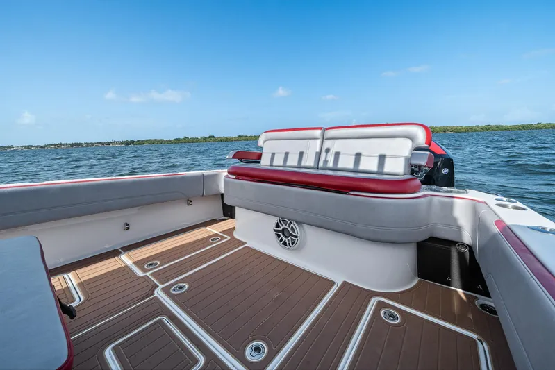  Yacht Photos Pics 2021 Nortech - Aft