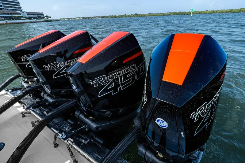  Yacht Photos Pics 2021 Nortech - Engines