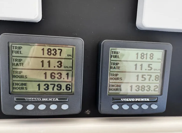 Just Dawn Yacht Photos Pics 