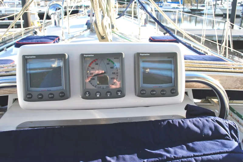 Fidelity Yacht Photos Pics Cockpit of 2010 Valiant 42 CE/SE sailboat with Raymarine navigation instruments.