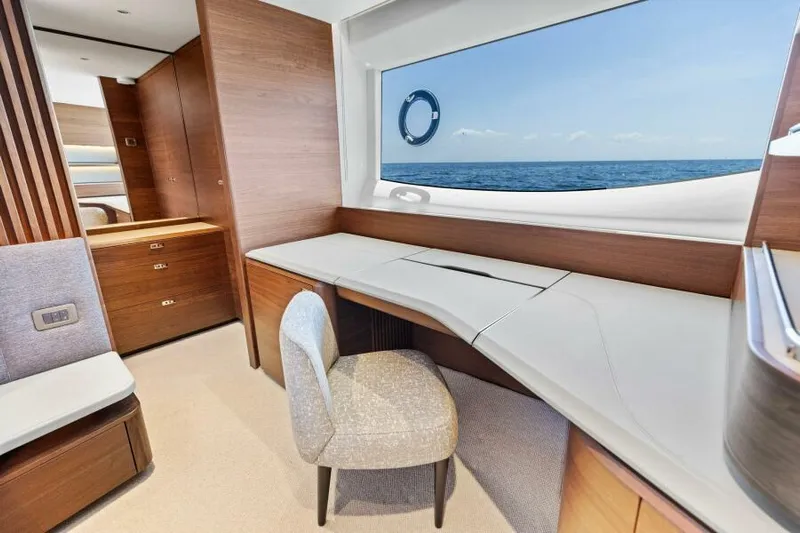 Princess Rose III Yacht Photos Pics Master Stateroom