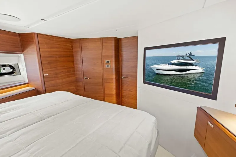 Princess Rose III Yacht Photos Pics VIP Stateroom