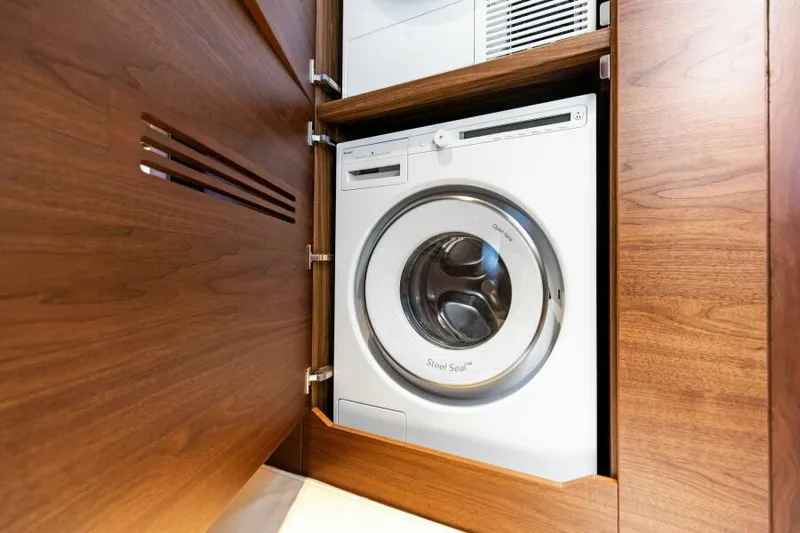 Princess Rose III Yacht Photos Pics Laundry Station