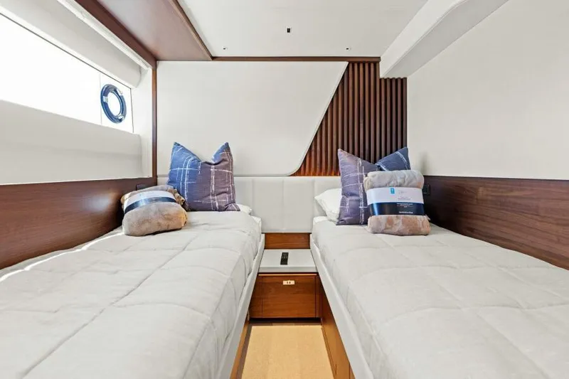 Princess Rose III Yacht Photos Pics Guest Stateroom - Port