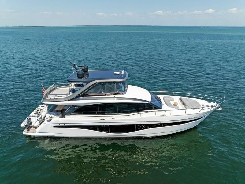 2024 Princess 72 