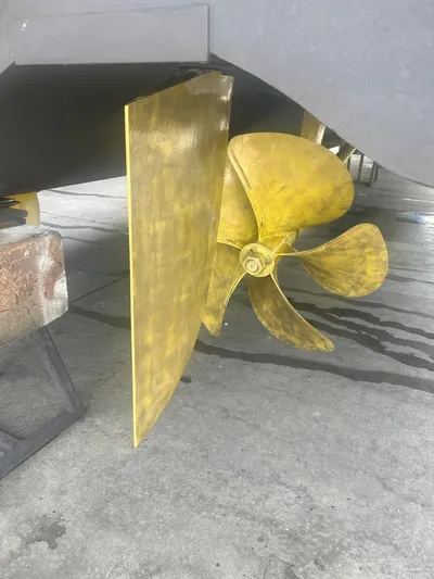 Princess Rose III Yacht Photos Pics Bottom Job